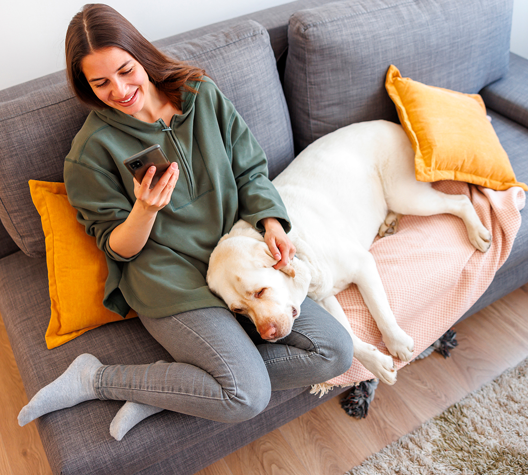 Handy im Alltag schützen – Vorteile einer Handyversicherung Nutzen Sie Ihr Smartphone täglich? Mit einer Handyversicherung sind Sie auch bei Sturz- oder Geräteschäden abgesichert.
