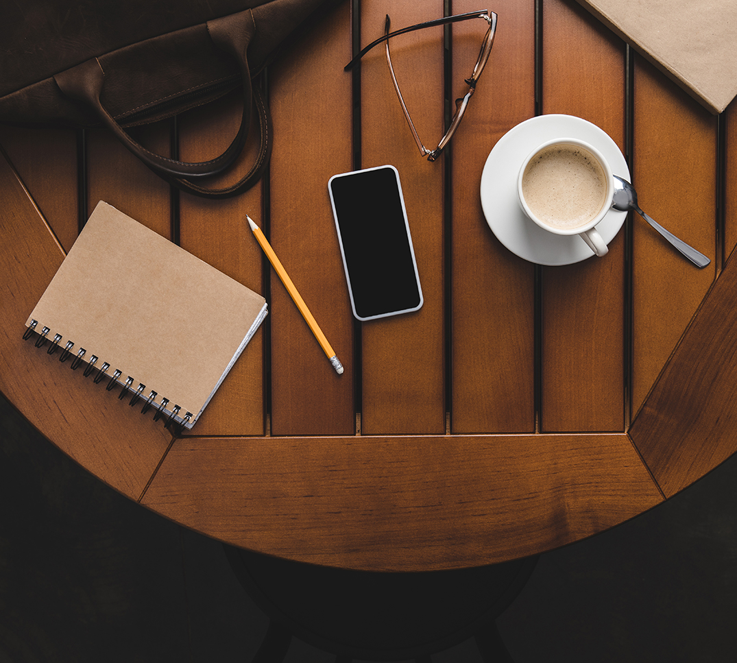 Elektro-Kasko statt Handyversicherung Mit einer Elektro/Haushalt-Kasko-Police schützen Sie alle Ihre wichtigen Elektrogeräte umfassend gegen Sturz-, Wasser- und Diebstahlschäden. So erleben Sie im Schadenfall keine bösen Überraschungen.