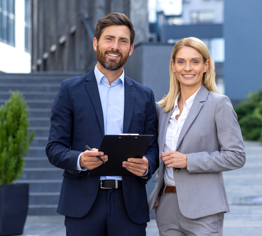 Versicherungsprodukte für etablierte Unternehmen und Start-Ups Unsere Versicherungsexpertinnen und -experten von PRO VITA AG unterstützen Sie bei der Risikoanalyse.